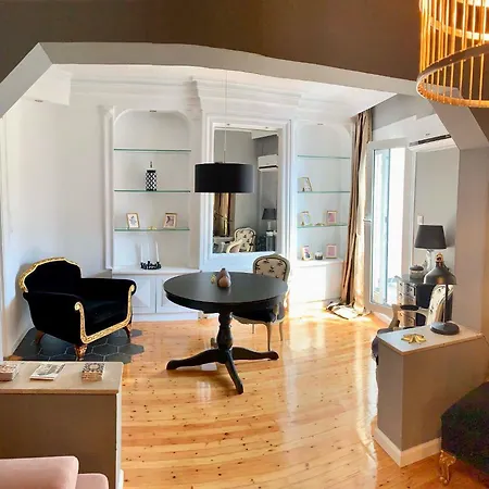 Astor's Brilliant Thessaloníki